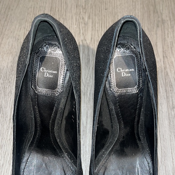 Authentic Christian Dior Heels comes with shoe dust bag. - Picture 3 of 12